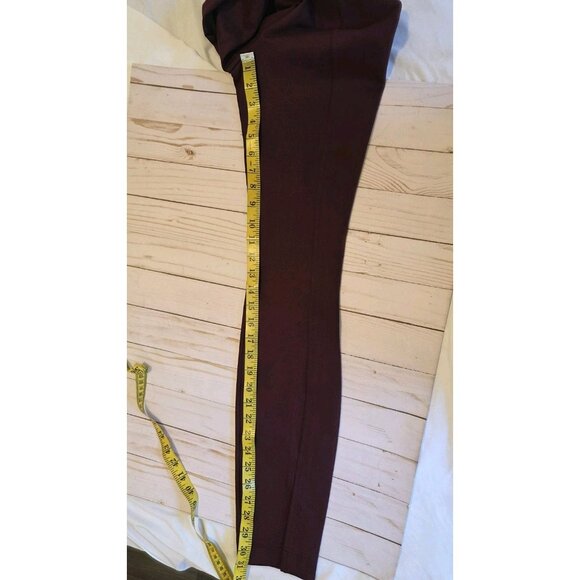 Lululemon Stretch Knit HighRise PullOn Pant Garnet Womens Size XS NWT 23Wx31L - Picture 9 of 9